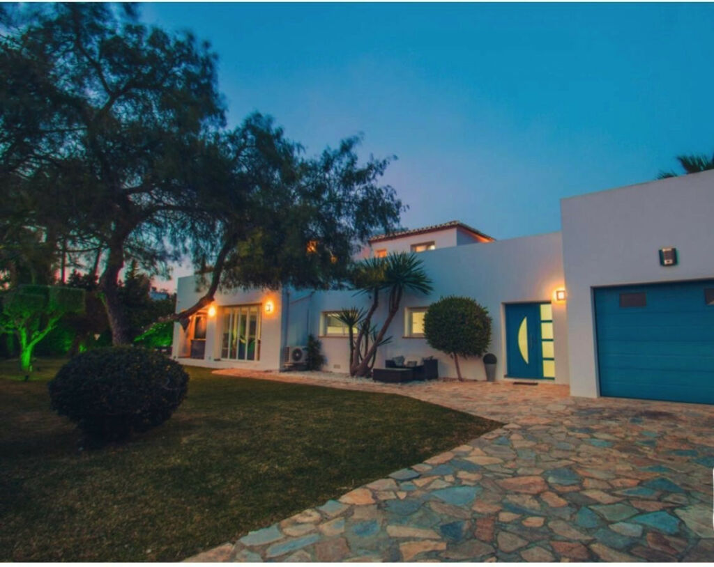 Detached Villa Javea Alicante - image 11