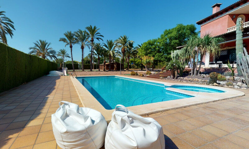 Detached Villa Elche Alicante - image 21