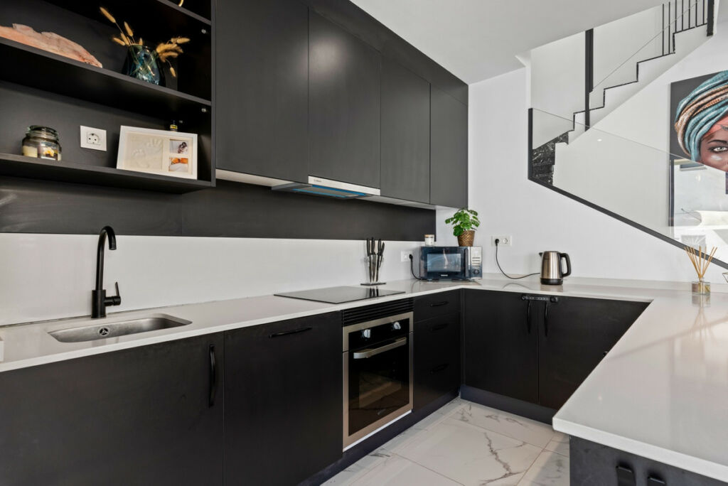 Detached Villa Los Montesinos Alicante - image 11