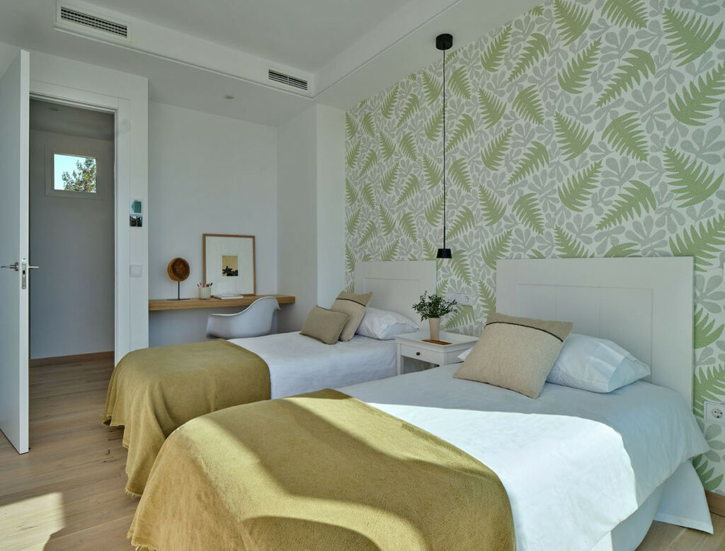 Detached Villa Marbella Málaga - image 11