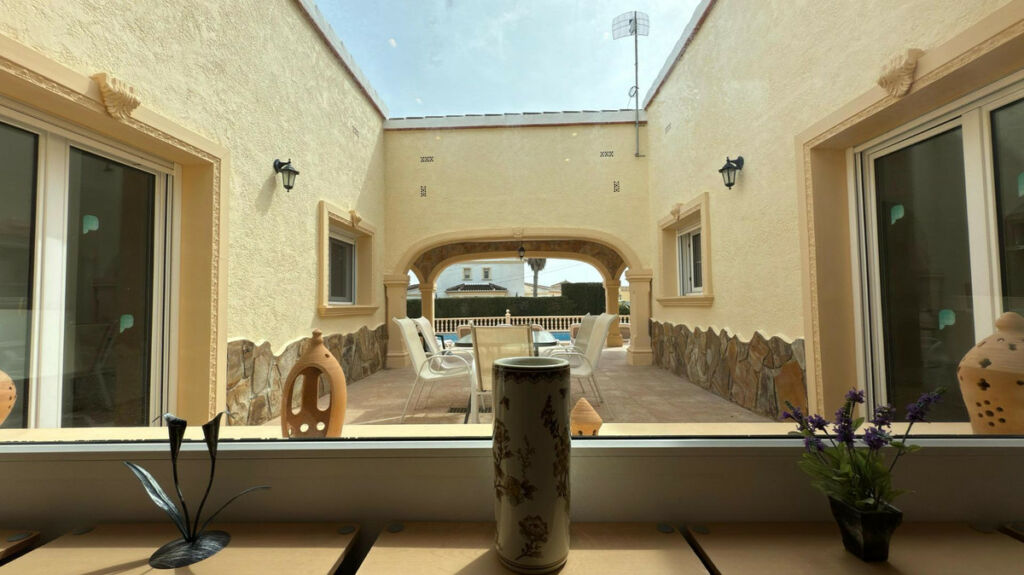 Bungalow Calpe Alicante - image 12