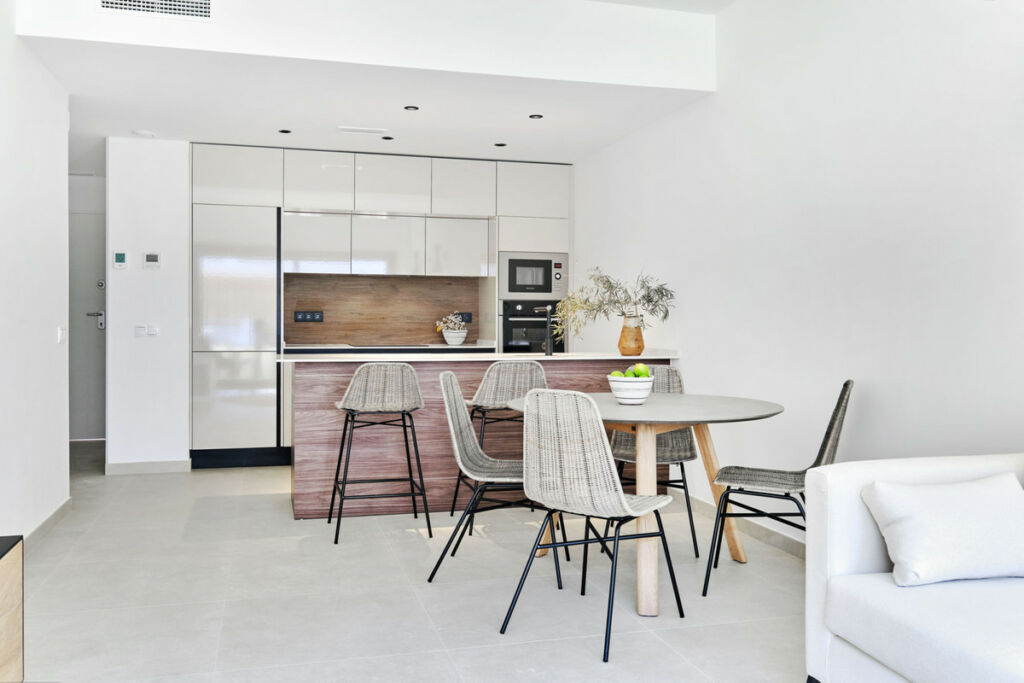 Ground Floor Apartment Torrevieja Alicante - image 6