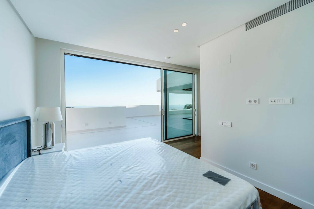 Penthouse Ojén Málaga - image 12