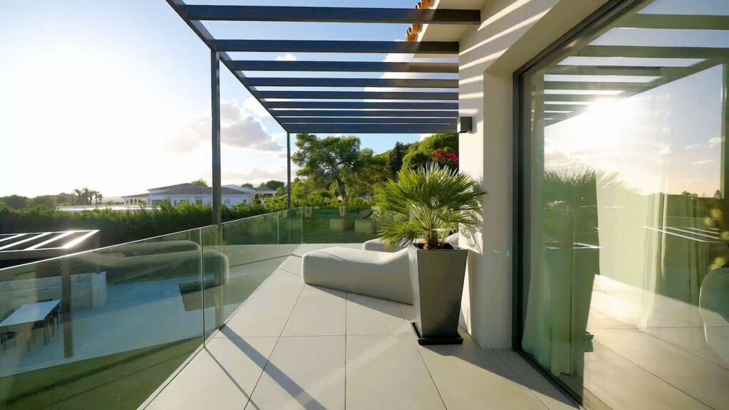 Detached Villa The Golden Mile Málaga - image 12