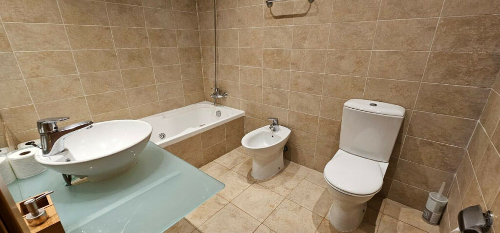 Penthouse Benalmadena Pueblo Málaga - image 12