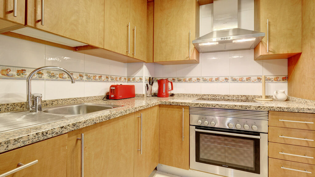 Ground Floor Apartment San Luis de Sabinillas Málaga - image 12