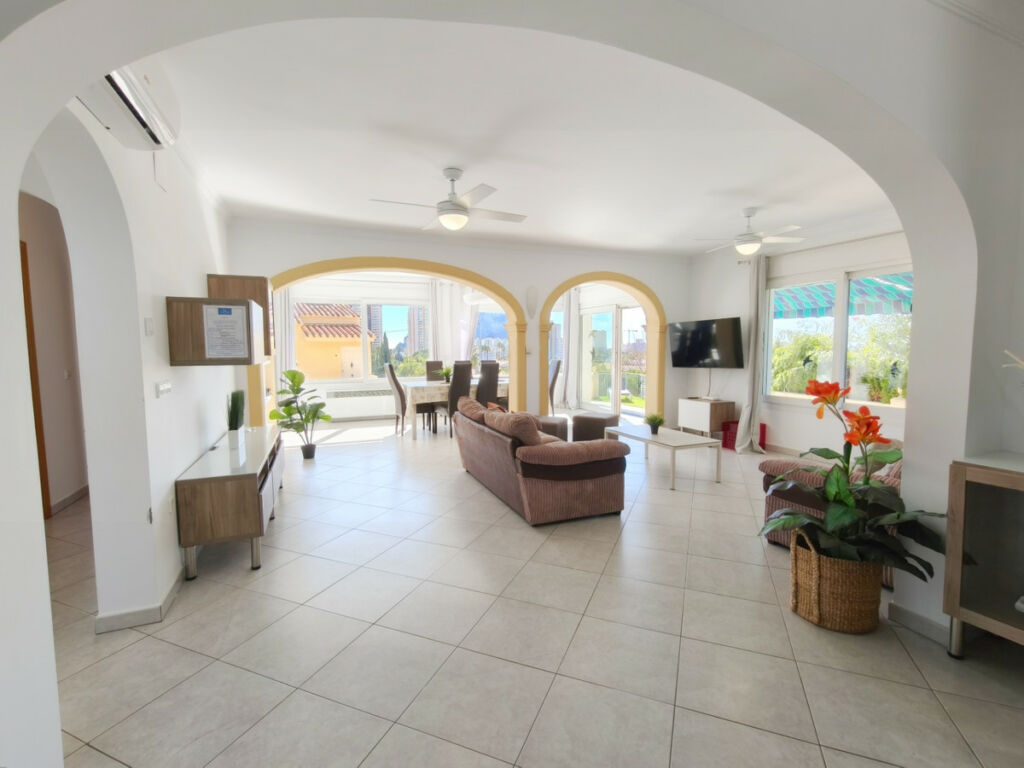 Detached Villa Calpe Alicante - image 12