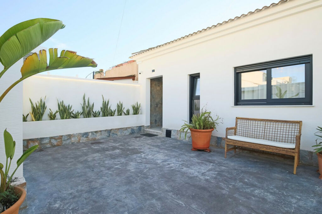 Detached Villa Torrevieja Alicante - image 12