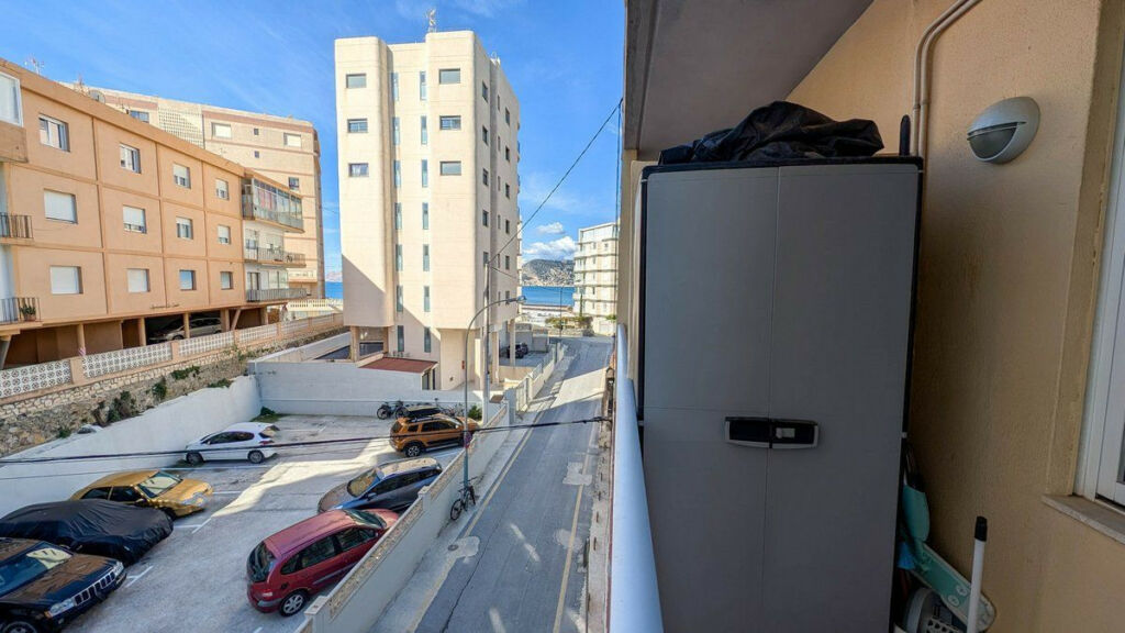 Middle Floor Apartment Calpe Alicante - image 10
