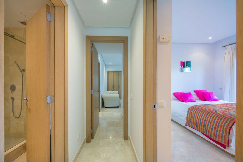 Ground Floor Apartment Estepona Málaga - image 15