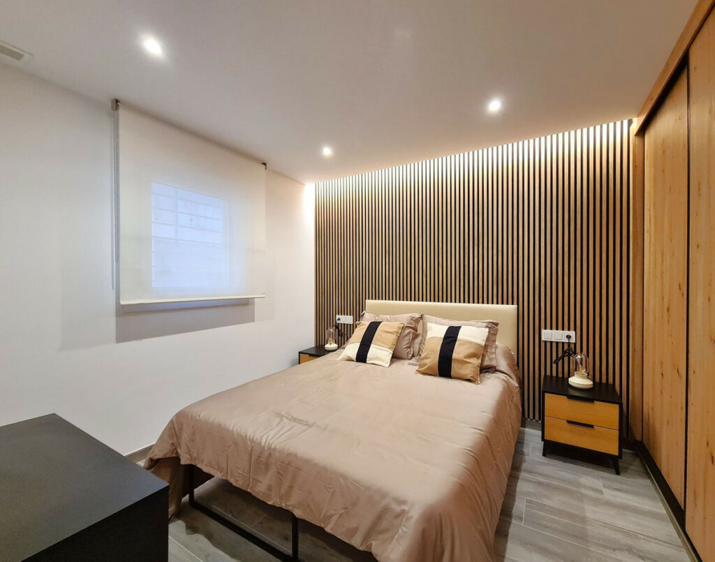 Middle Floor Apartment Estepona Málaga - image 3