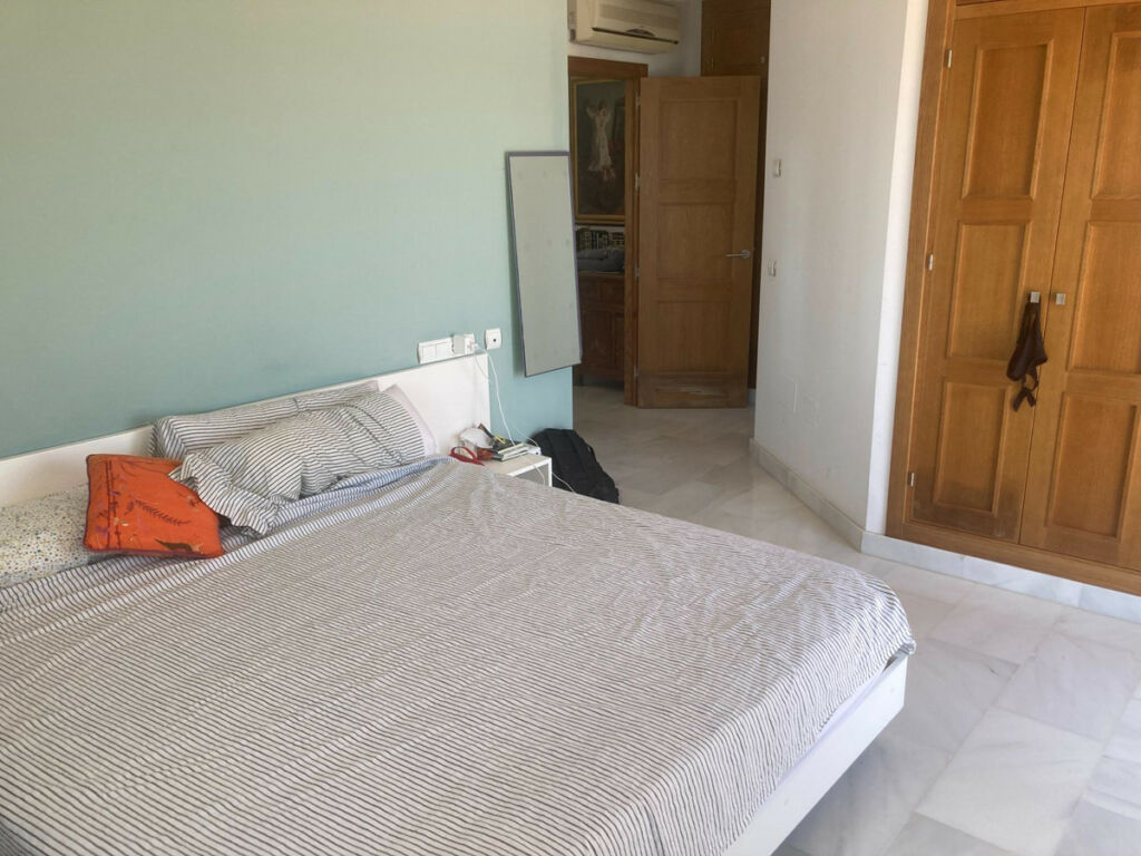 Townhouse Estepona Málaga - image 13
