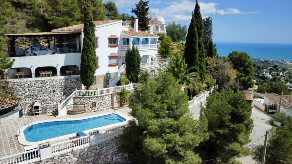 Detached Villa Mijas Málaga - image 13