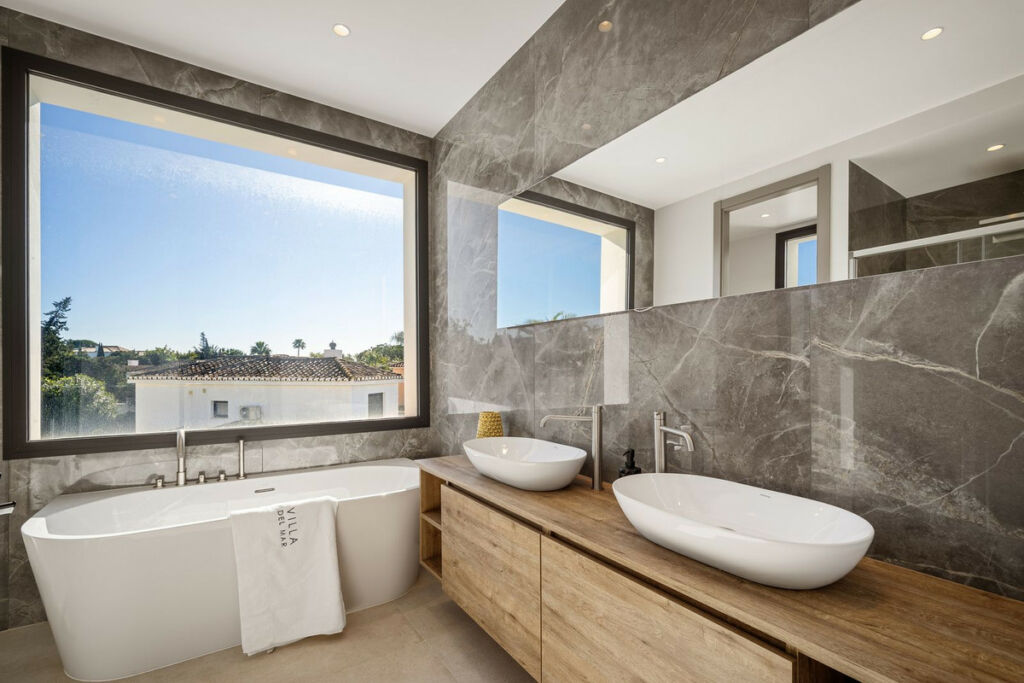 Detached Villa Marbesa Málaga - image 26