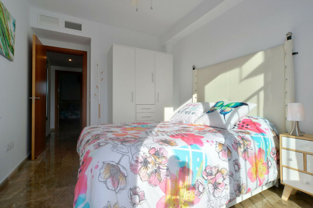 Top Floor Apartment Estepona Málaga - image 6