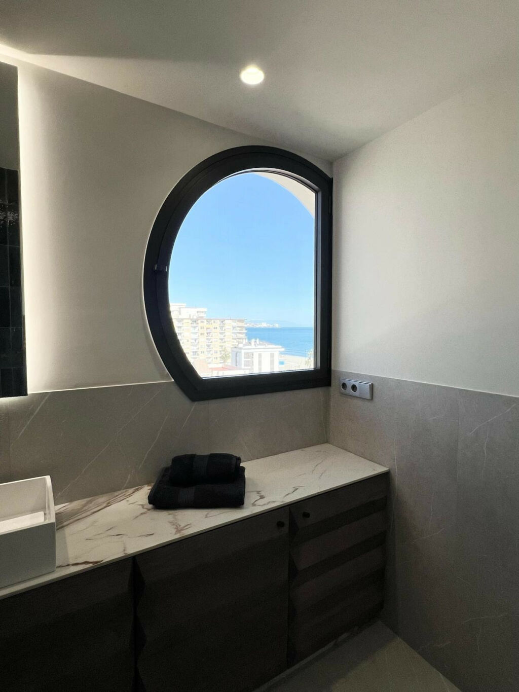 Penthouse Fuengirola Málaga - image 13