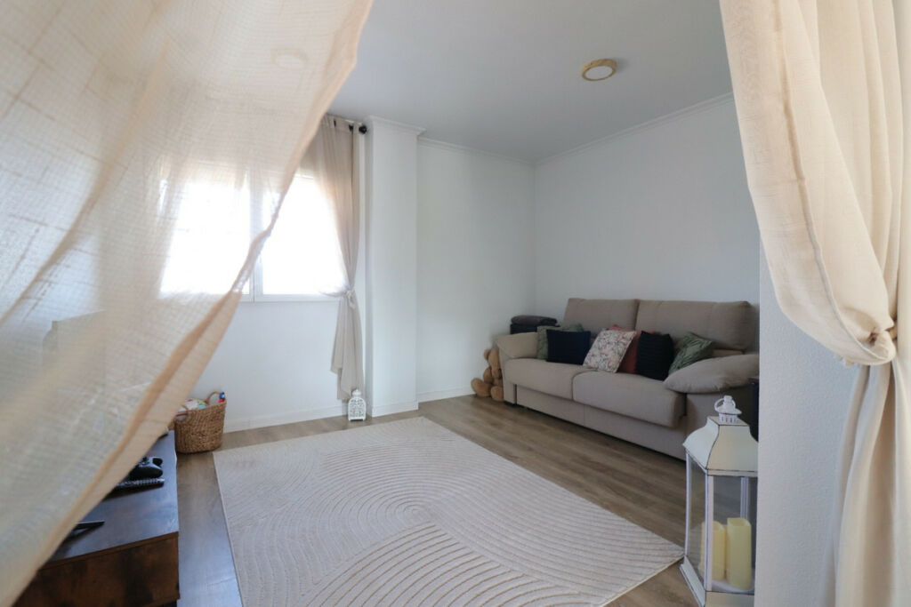 Detached Villa Rojales Alicante - image 13