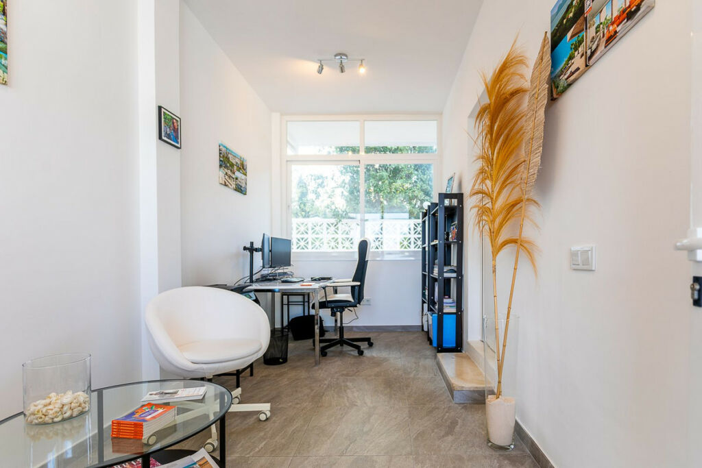 Detached Villa Torrenueva Málaga - image 13