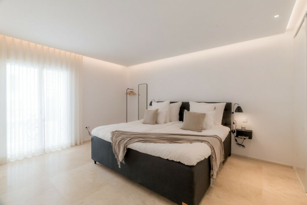 Penthouse Puerto Banús Málaga - image 13