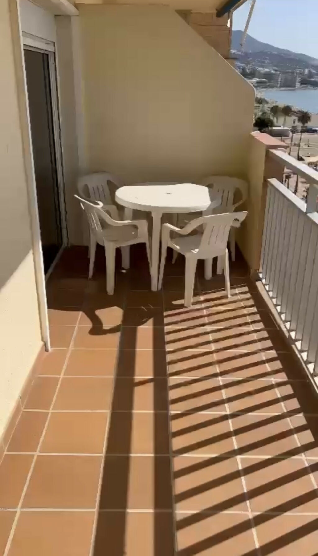 Middle Floor Apartment Los Boliches Málaga - image 13