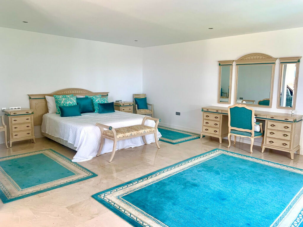 Detached Villa Calahonda Málaga - image 14