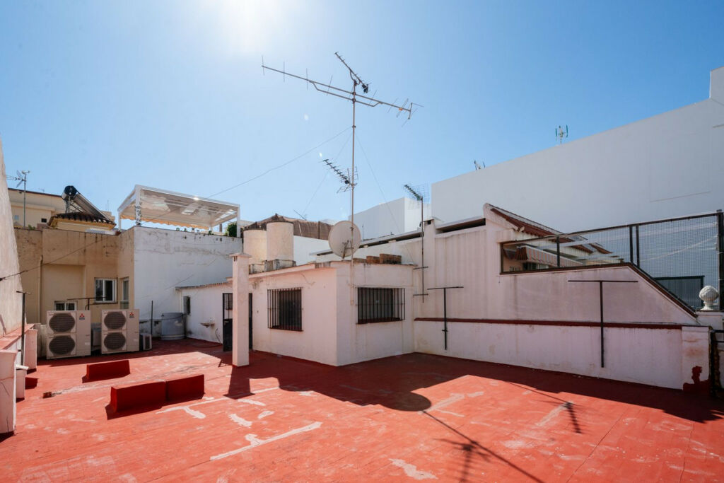 Top Floor Apartment Los Boliches Málaga - image 14