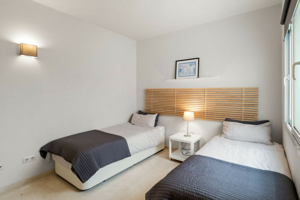 Ground Floor Apartment Casares Málaga - image 14