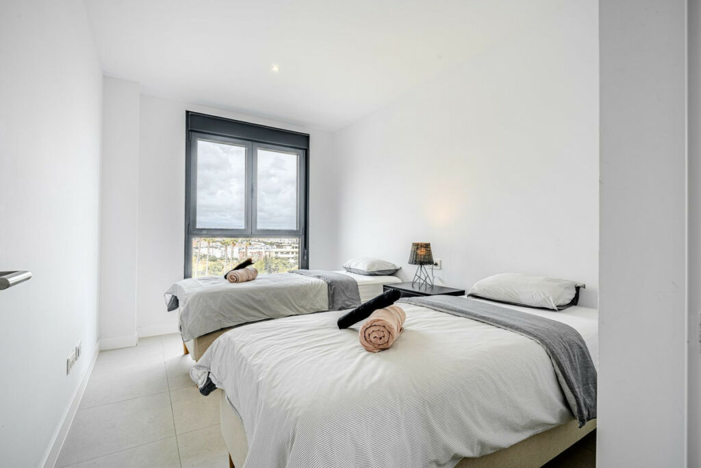 Penthouse Estepona Málaga - image 14