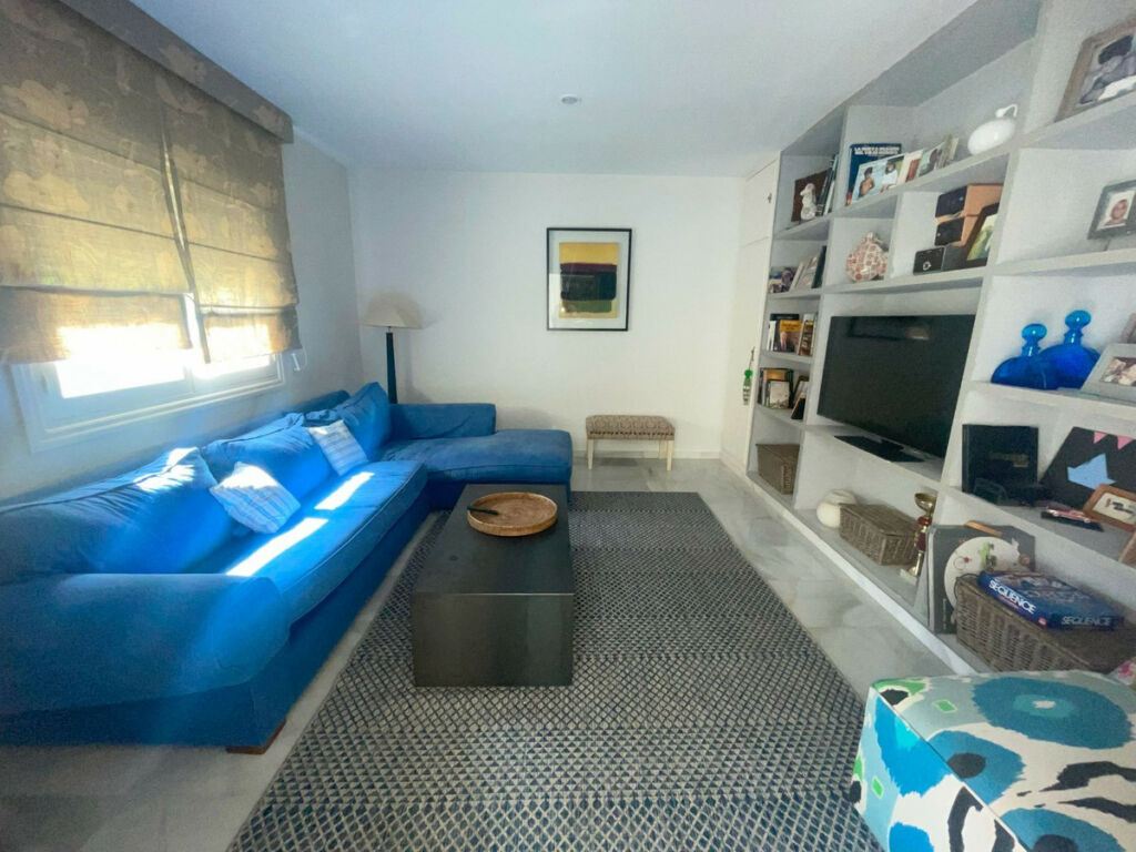 Detached Villa Sotogrande Alto Cádiz - image 14