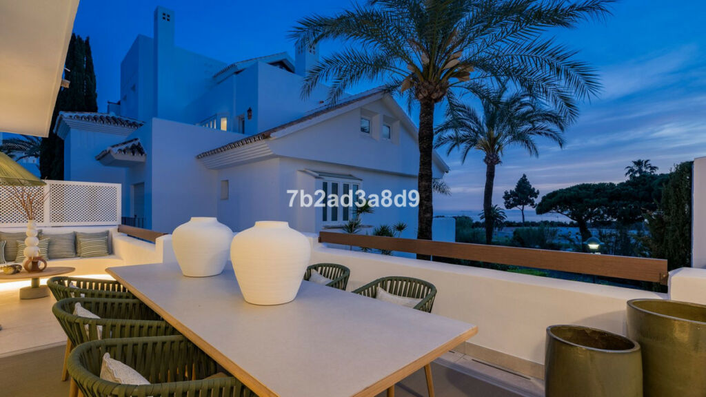 Middle Floor Apartment Los Monteros Málaga - image 14
