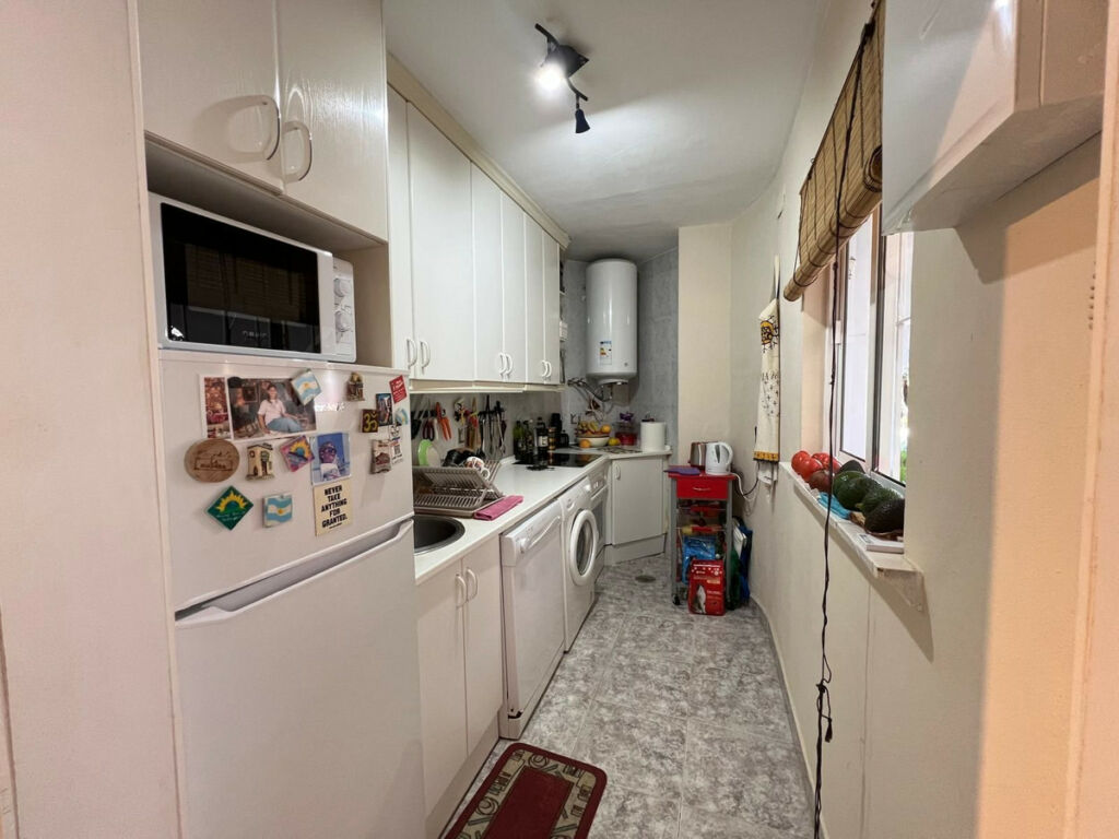 Ground Floor Apartment Aloha Málaga - image 14