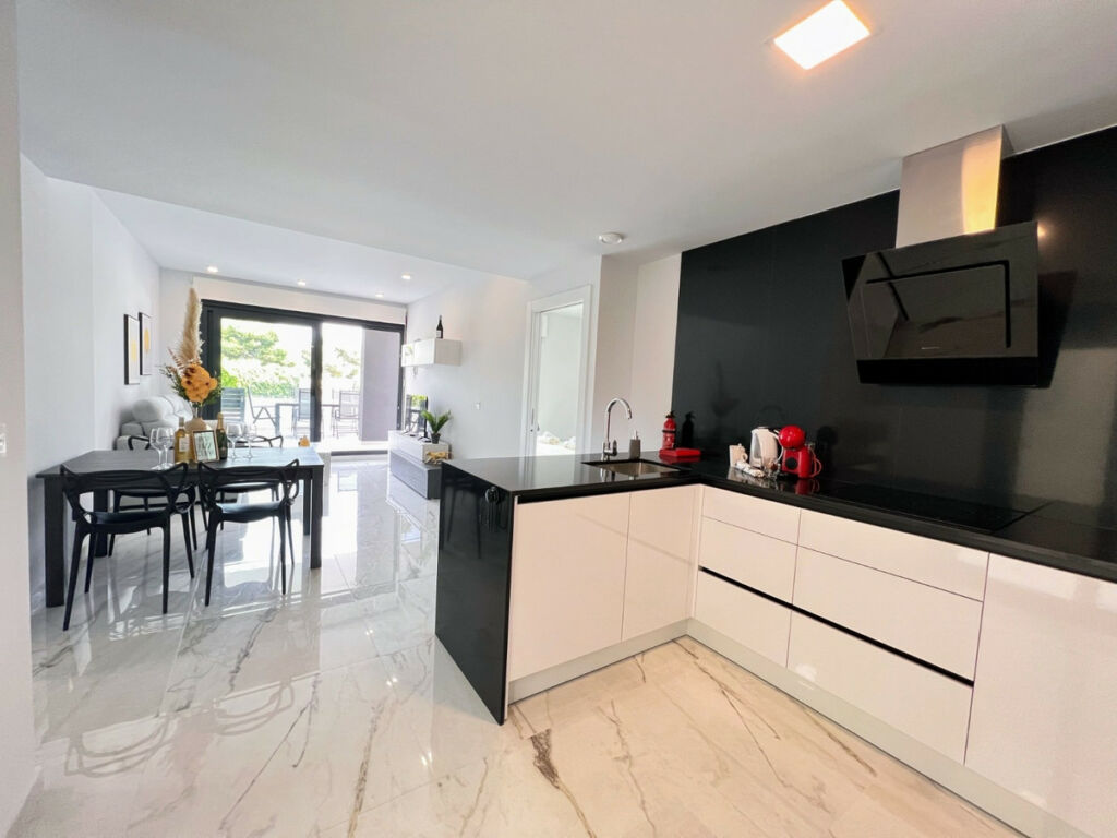 Ground Floor Apartment Los Altos Alicante - image 14