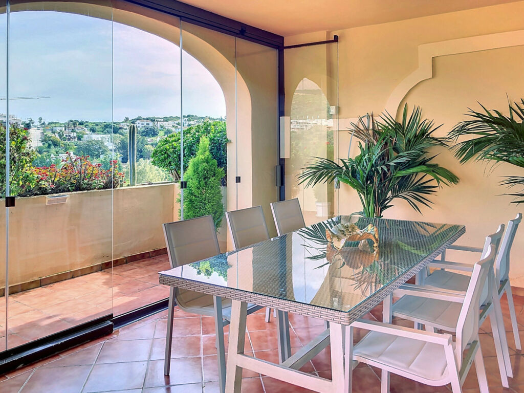 Middle Floor Apartment Estepona Málaga - image 14