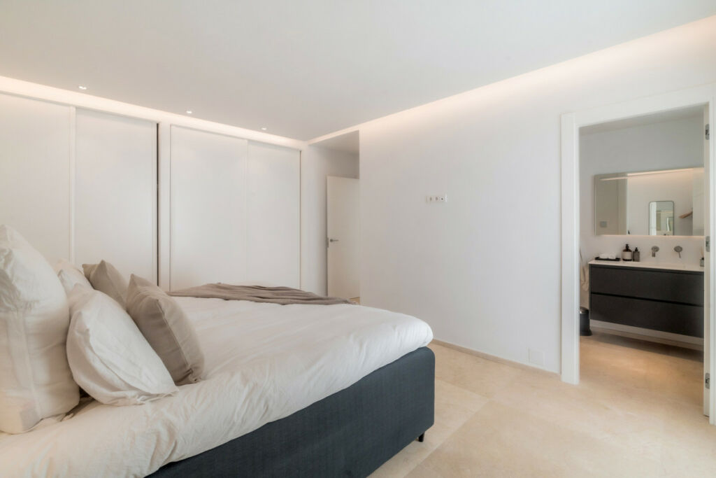 Penthouse Puerto Banús Málaga - image 14