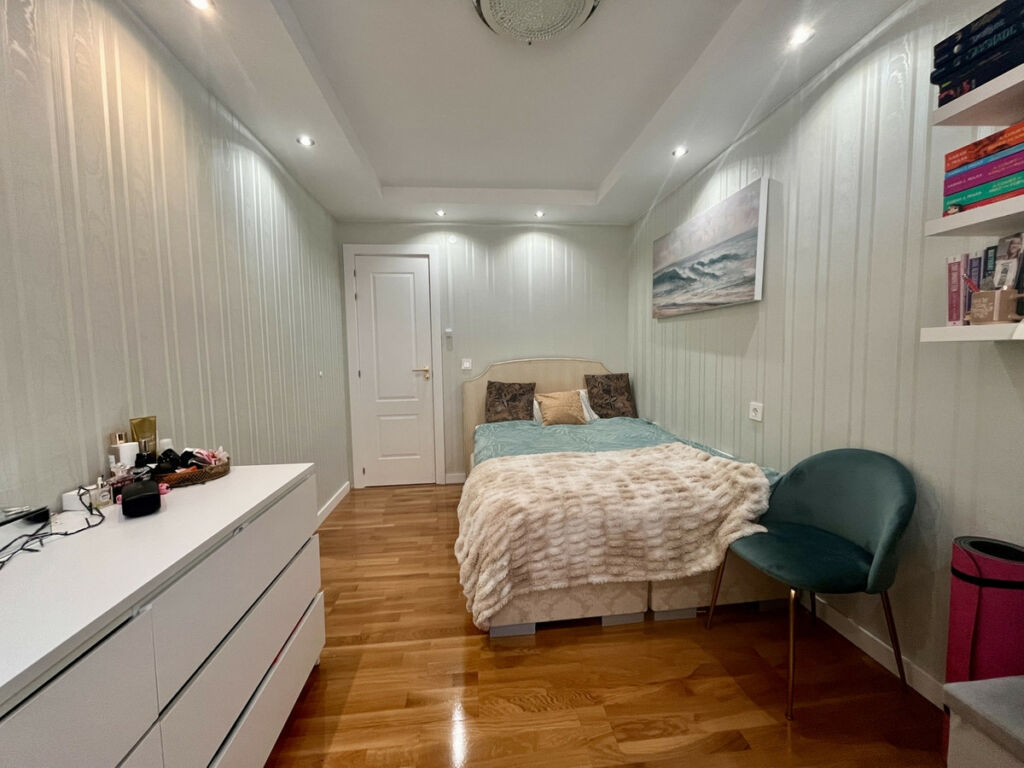 Middle Floor Apartment Torrevieja Alicante - image 14