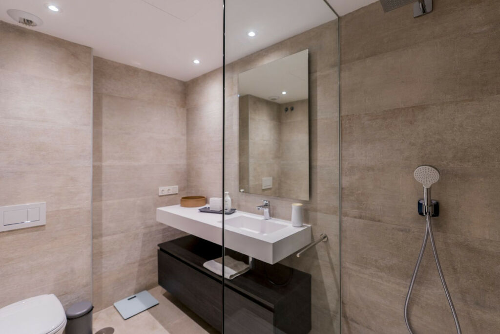 Ground Floor Apartment Estepona Málaga - image 15