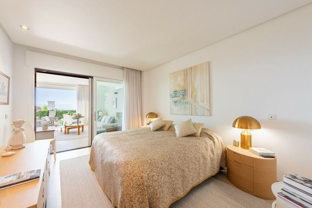 Ground Floor Apartment Estepona Málaga - image 15