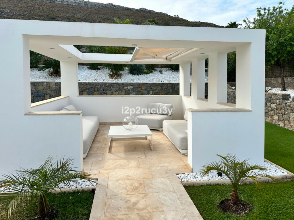 Detached Villa Javea Alicante - image 15