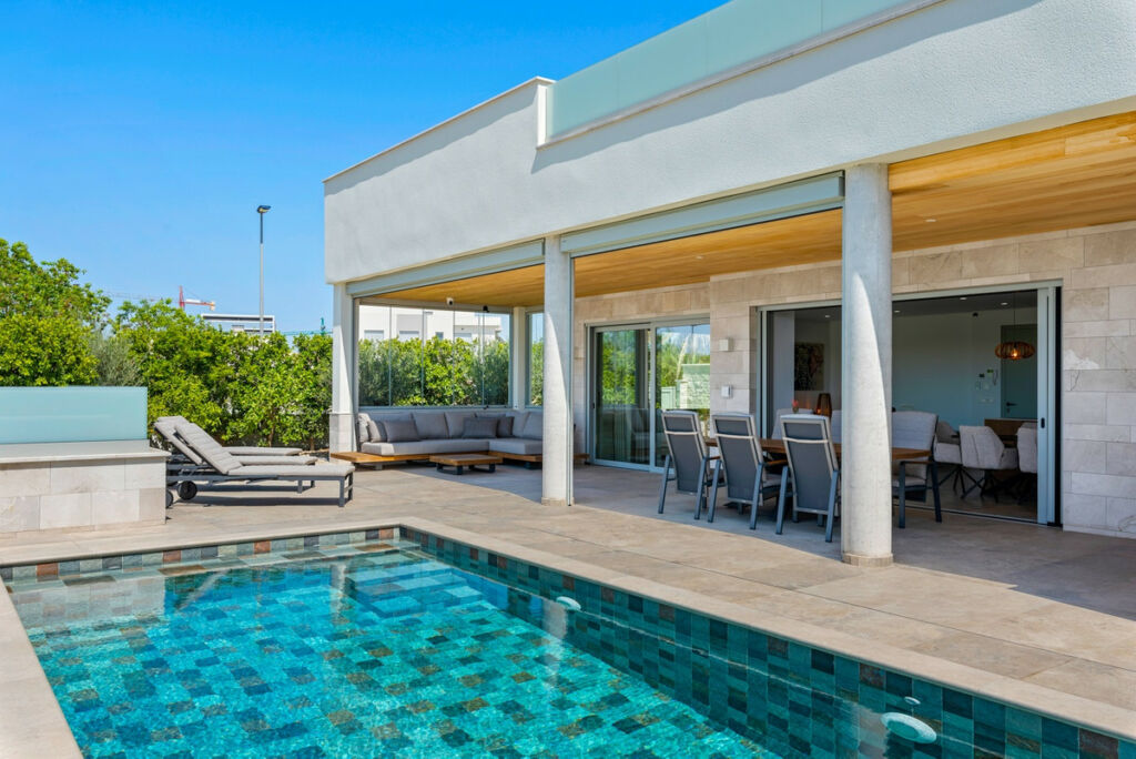 Detached Villa Benijofar Alicante - image 15