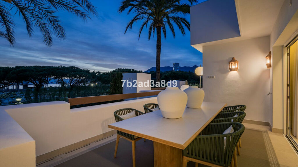 Middle Floor Apartment Los Monteros Málaga - image 15