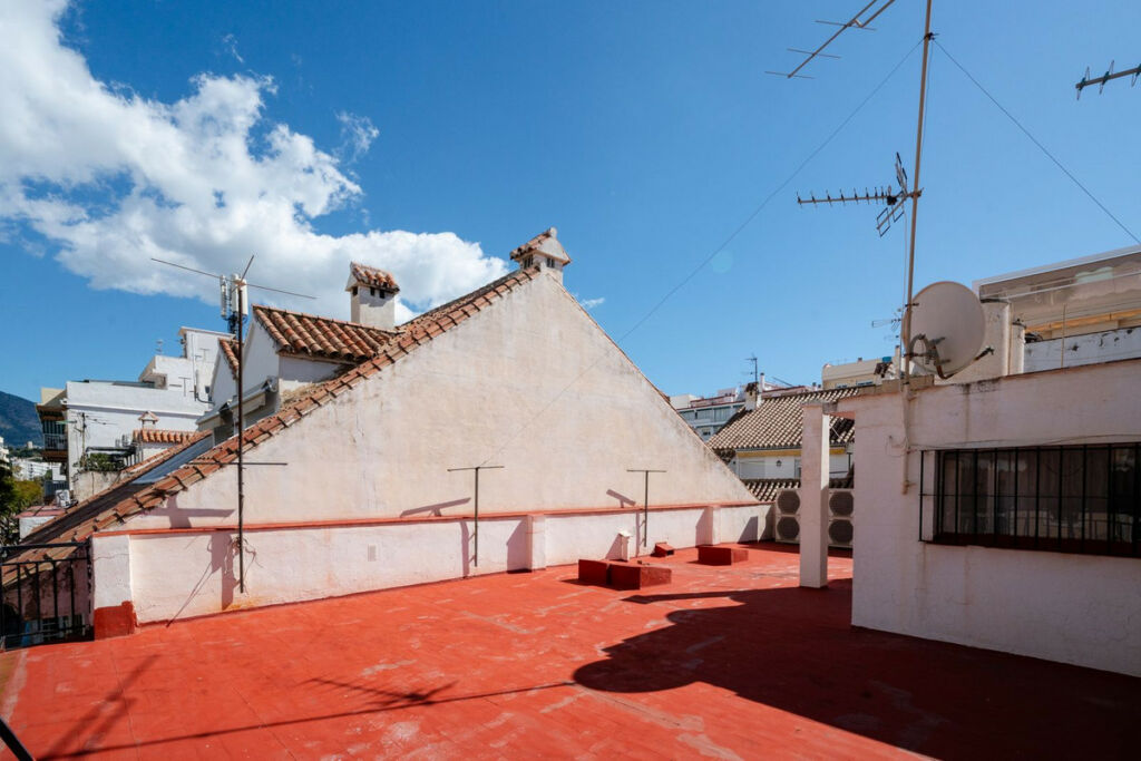 Top Floor Apartment Los Boliches Málaga - image 15