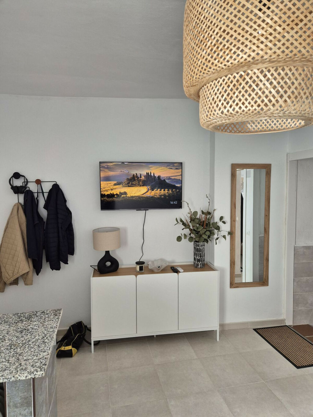 Middle Floor Apartment Estepona Málaga - image 18