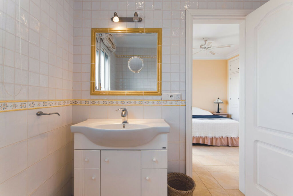Detached Villa Frigiliana Málaga - image 15