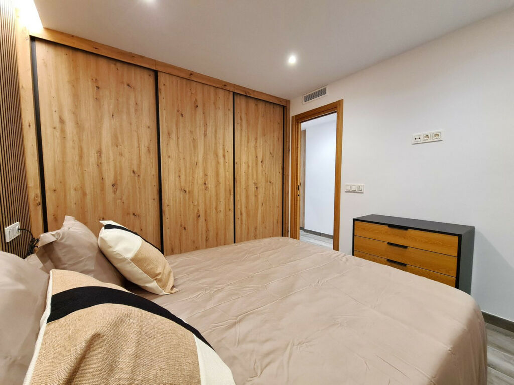 Middle Floor Apartment Estepona Málaga - image 19