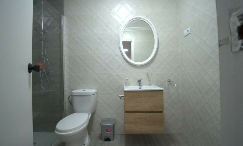 Middle Floor Apartment Torrevieja Alicante - image 15