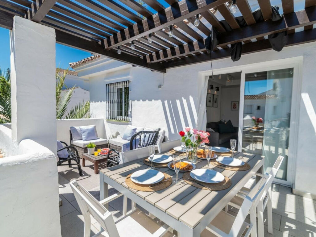 Penthouse Nueva Andalucía Málaga - image 15