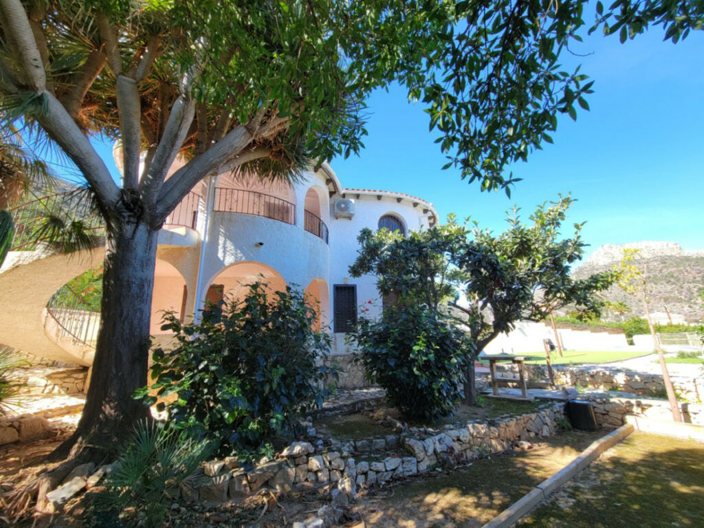 Detached Villa Calpe Alicante - image 18