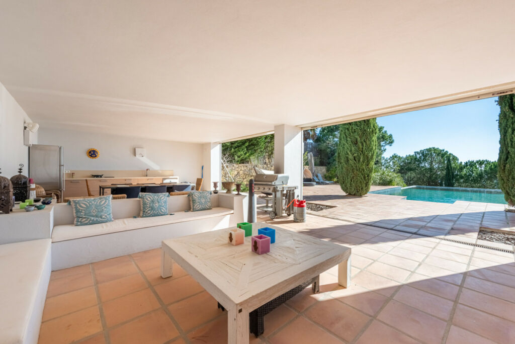 Detached Villa Sotogrande Cádiz - image 15