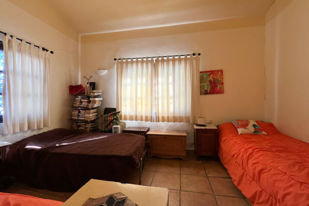 Detached Villa Estepona Málaga - image 16