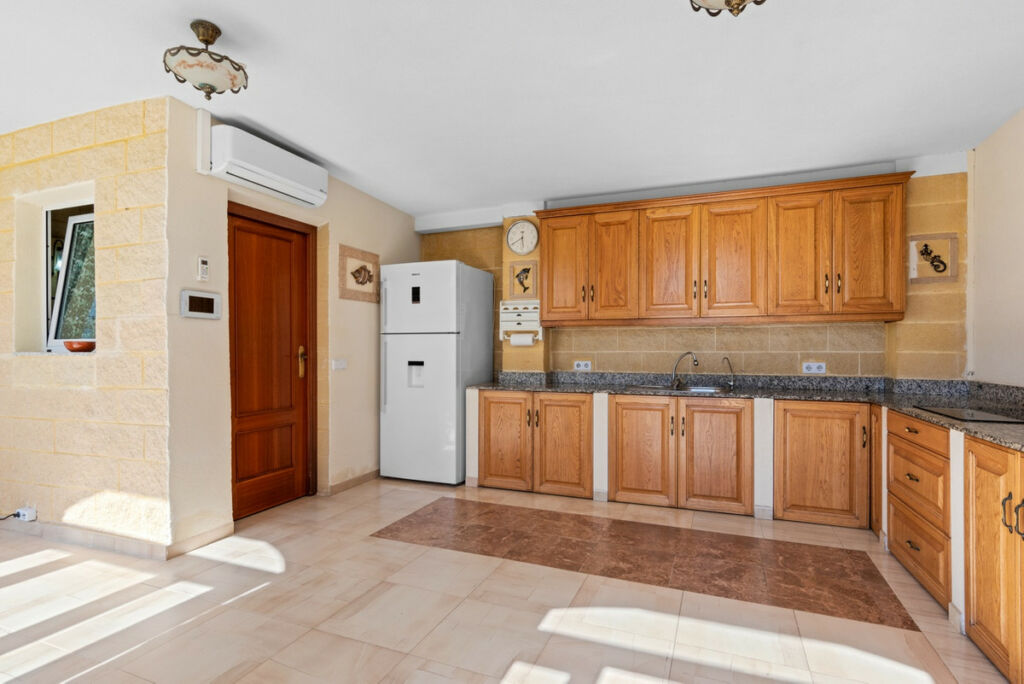 Detached Villa Playa Flamenca Alicante - image 15